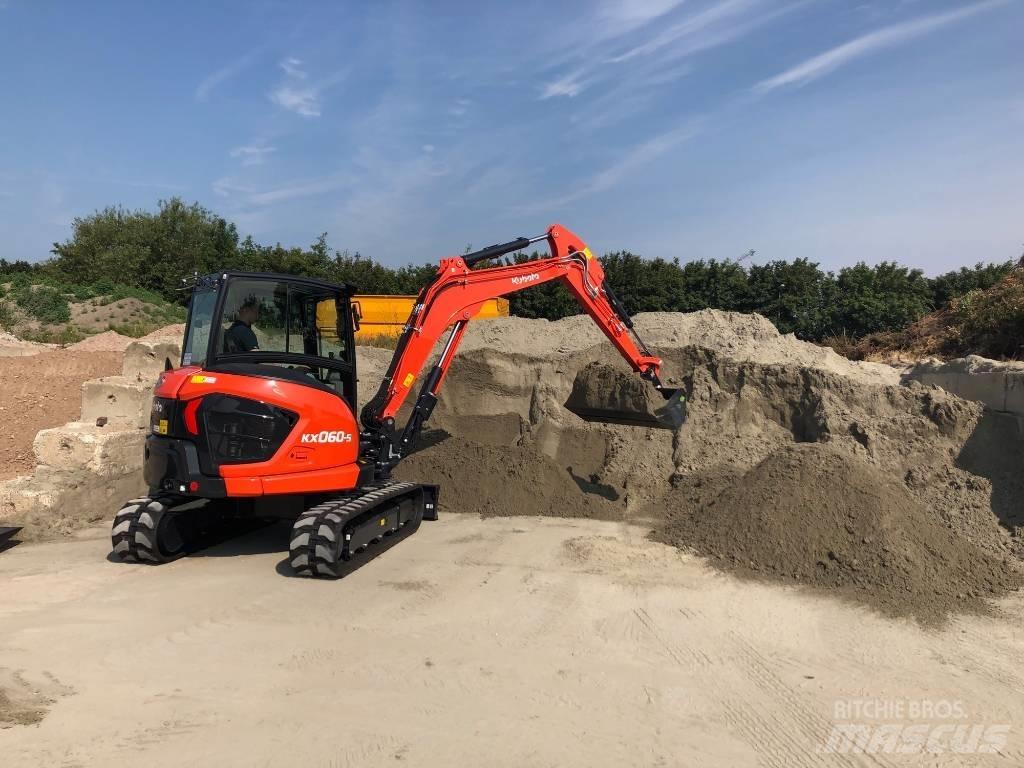 Kubota KX 060-5 소형 굴삭기 7톤 미만