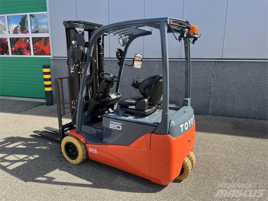 Toyota 8FBE20T 전동 지게차