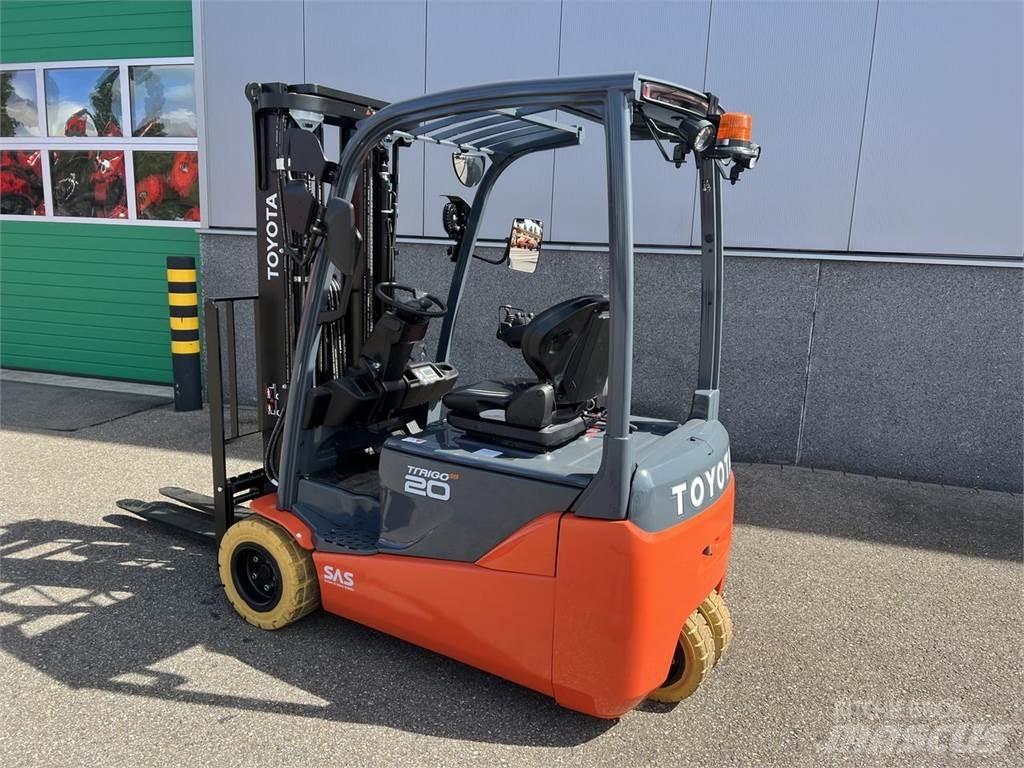 Toyota 8FBE20T 전동 지게차