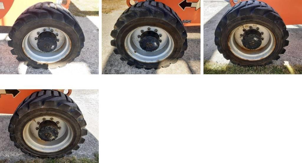 JLG 860 SJ 견인식 전동이동 리프트