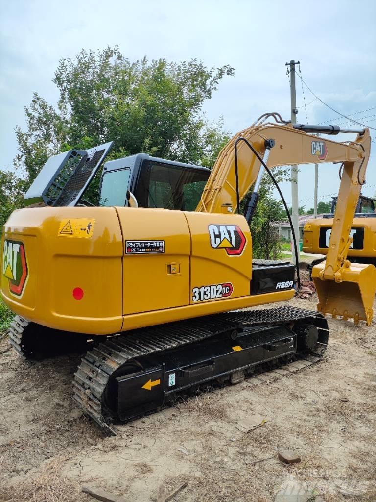 CAT 313D2GC 중형굴삭기 7톤-28톤