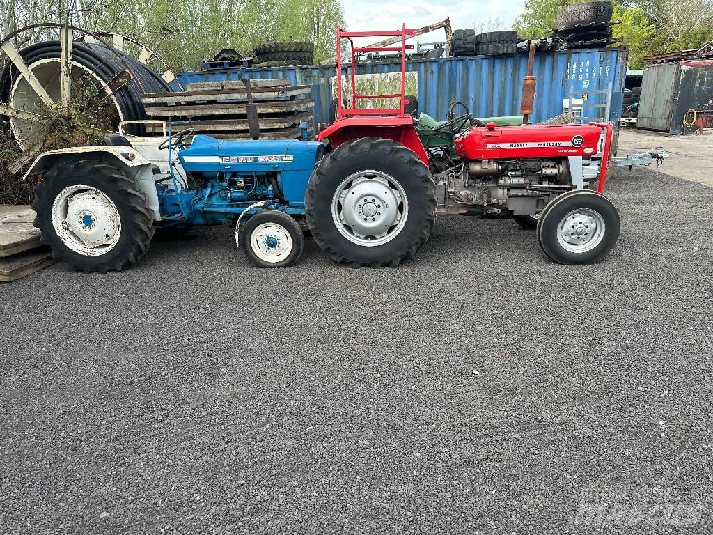 Massey Ferguson 152 트랙터