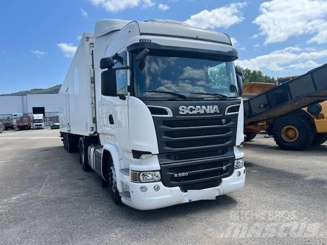 Scania R 520 트랙터 유닛
