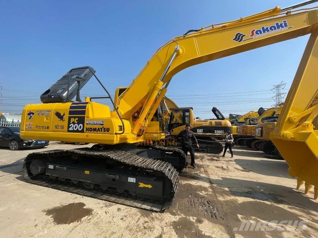 Komatsu PC 200-8 대형 굴삭기 29톤 이상