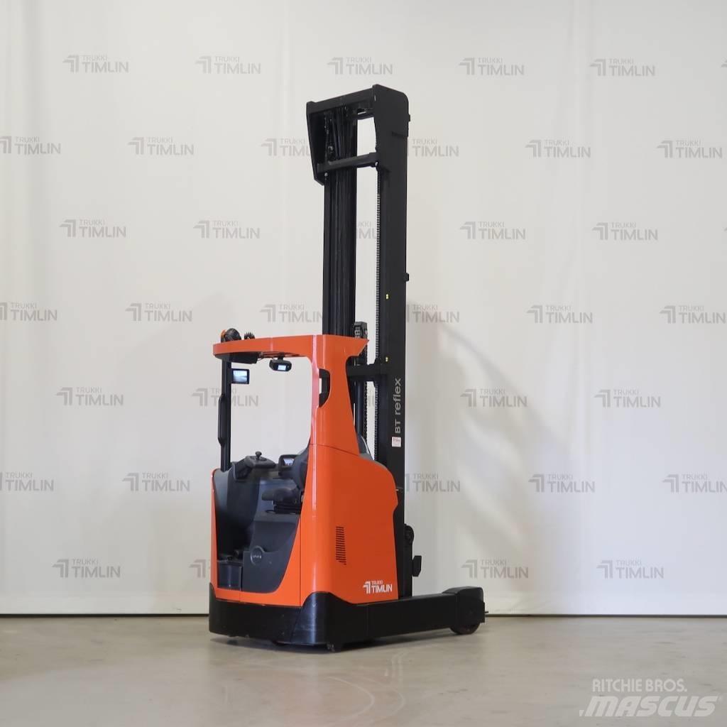 Toyota RRE200HC 리치 트럭