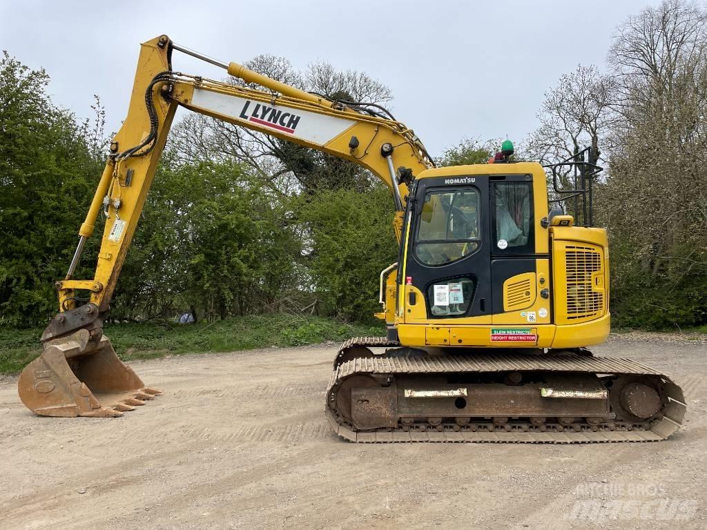 Komatsu PC 138 대형 굴삭기 29톤 이상