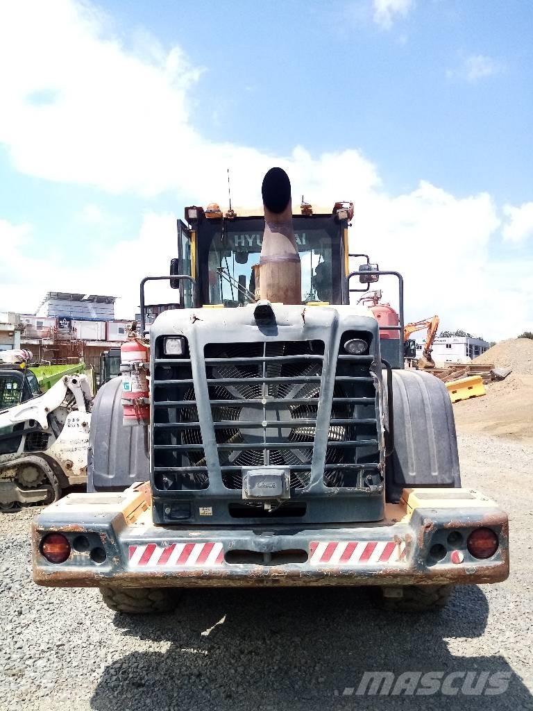 Hyundai HL 757-9  휠로우더