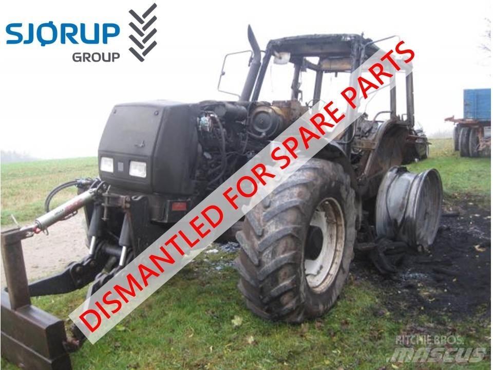 Valtra 8550 트랙터