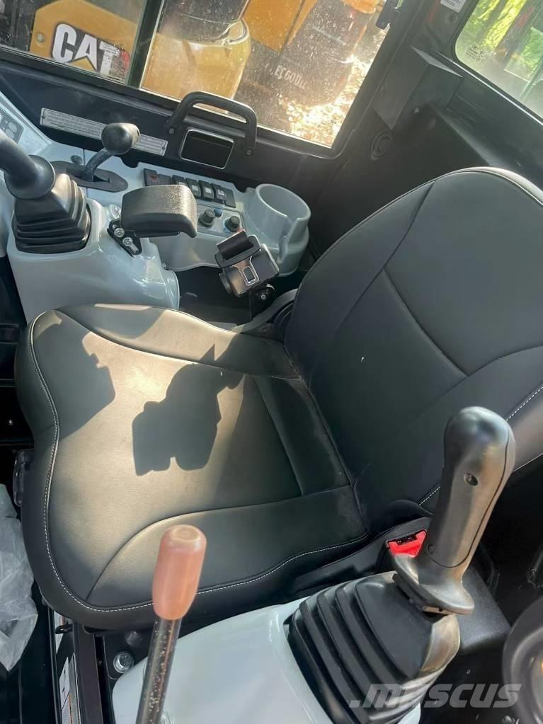 Yanmar vio35-6B 소형 굴삭기 7톤 미만