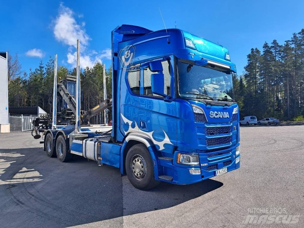 Scania R580B6X4NB 목재 트럭