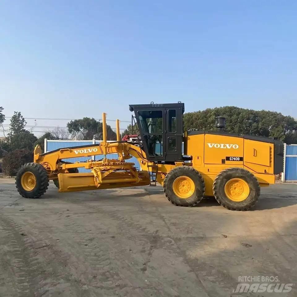 Volvo G740B 그레이더