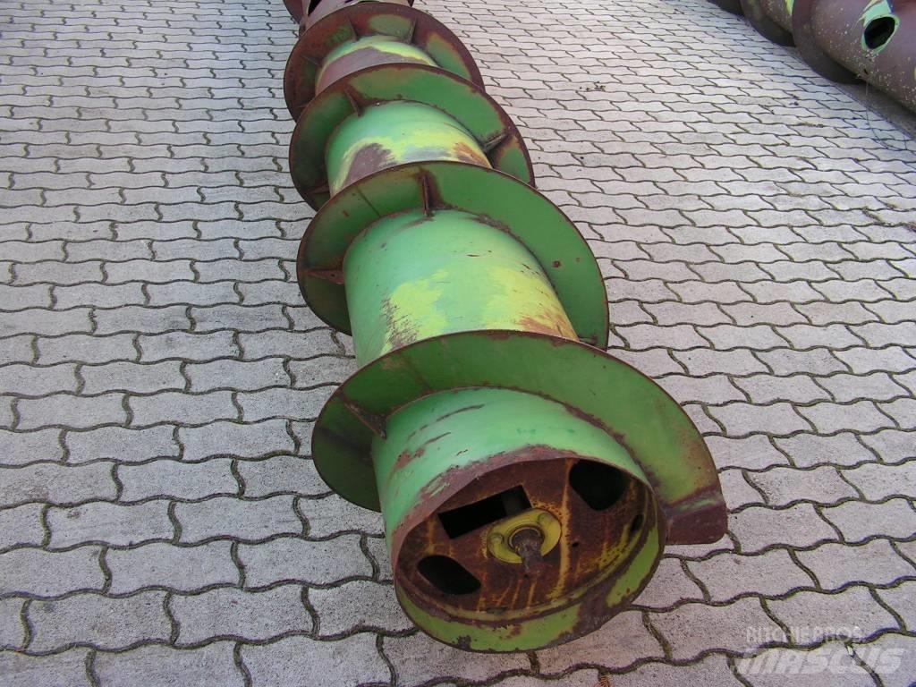 John Deere 818 콤바인 헤드