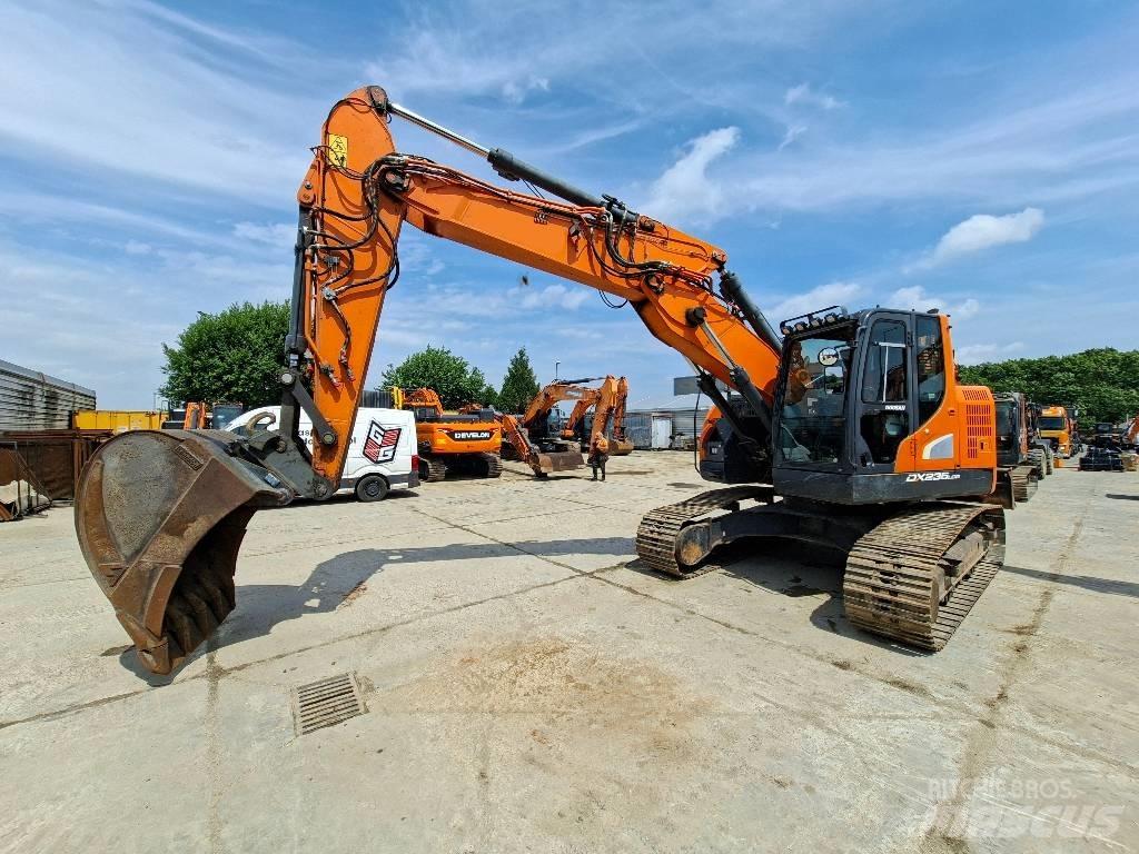 Doosan DX 235 LCR-5 대형 굴삭기 29톤 이상