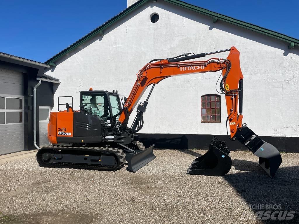 Hitachi ZX 85 대형 굴삭기 29톤 이상