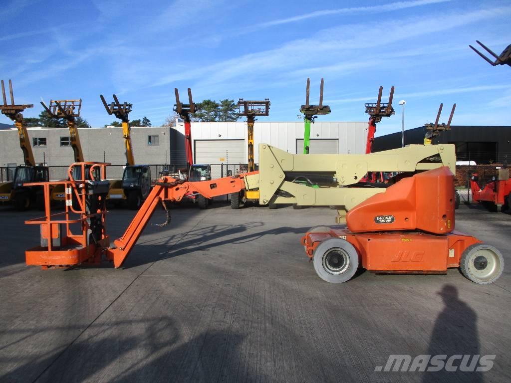 JLG E 400 AJPN (022) 관절형 전동이동 리프트
