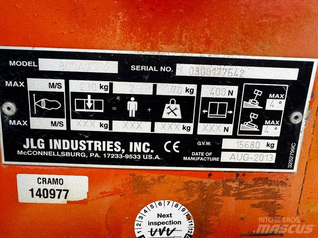 JLG 860SJ 견인식 전동이동 리프트