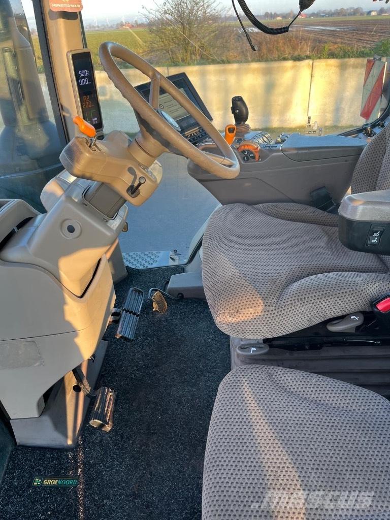 John Deere 8320 R 트랙터