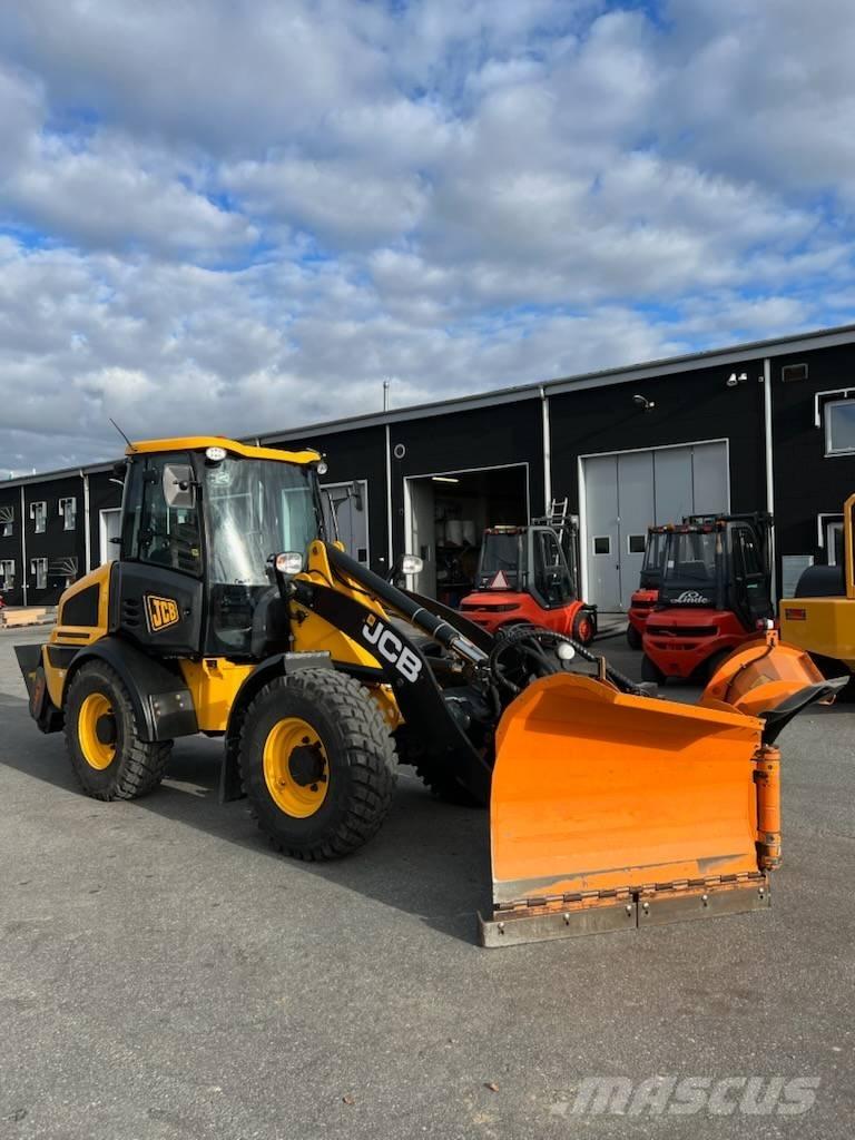 JCB 409  휠로우더