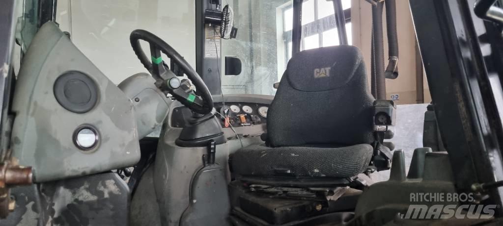 CAT 432 D 백호로더