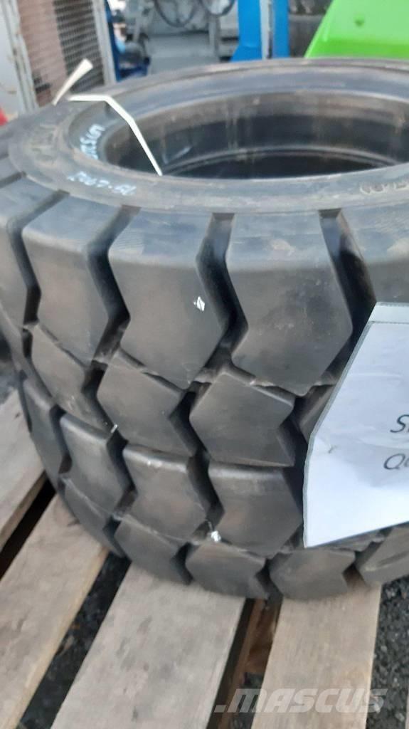  KARGOK3 18X7-8 타이어, 휠 및 림