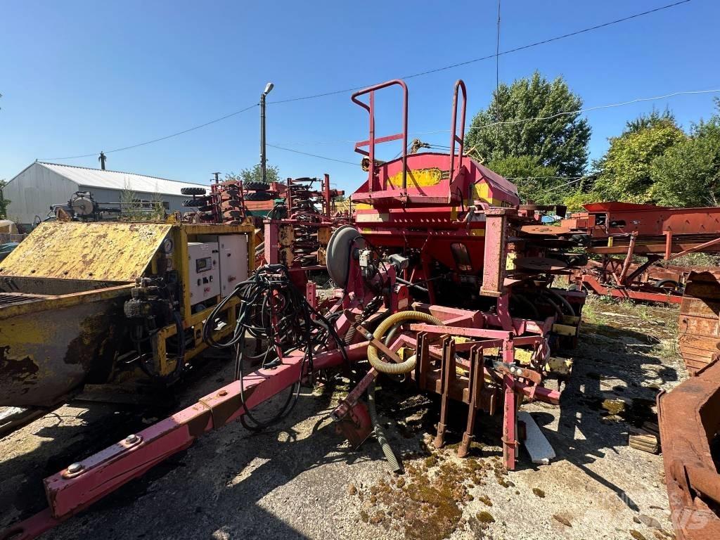 Väderstad Rapid400F 드릴