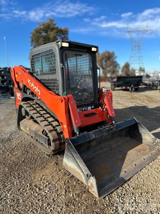 Kubota SVL 75-2  스키드로더