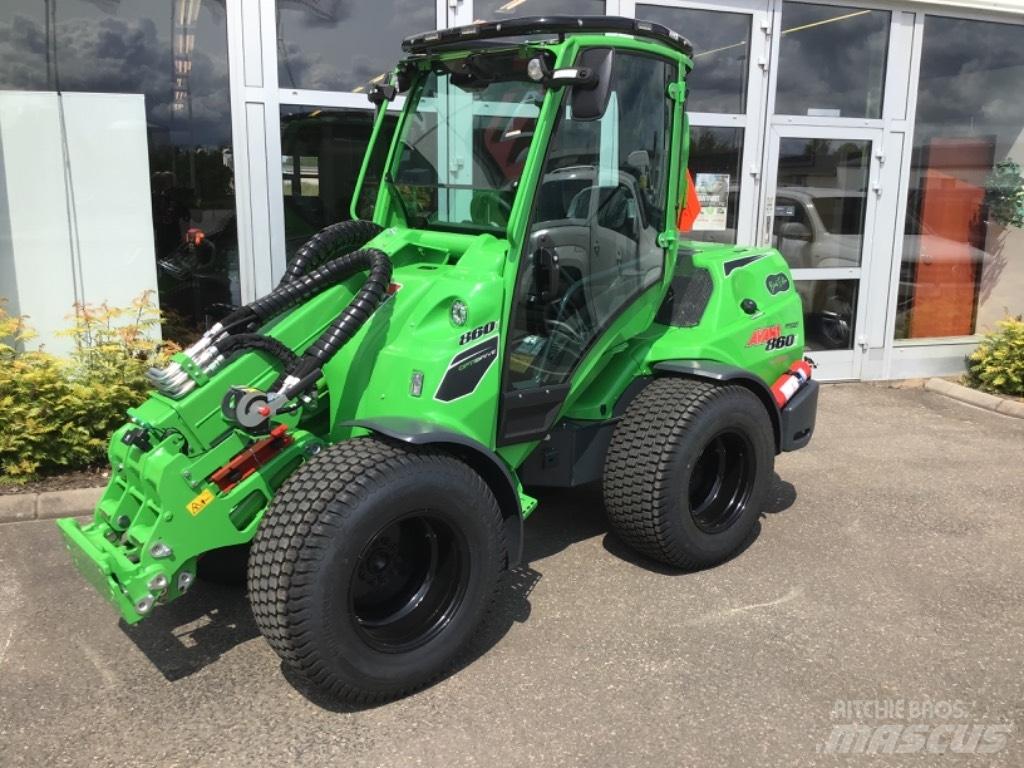 Avant 860  스키드로더