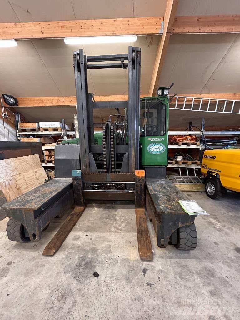 Combilift C 7000 4방향 리치트럭
