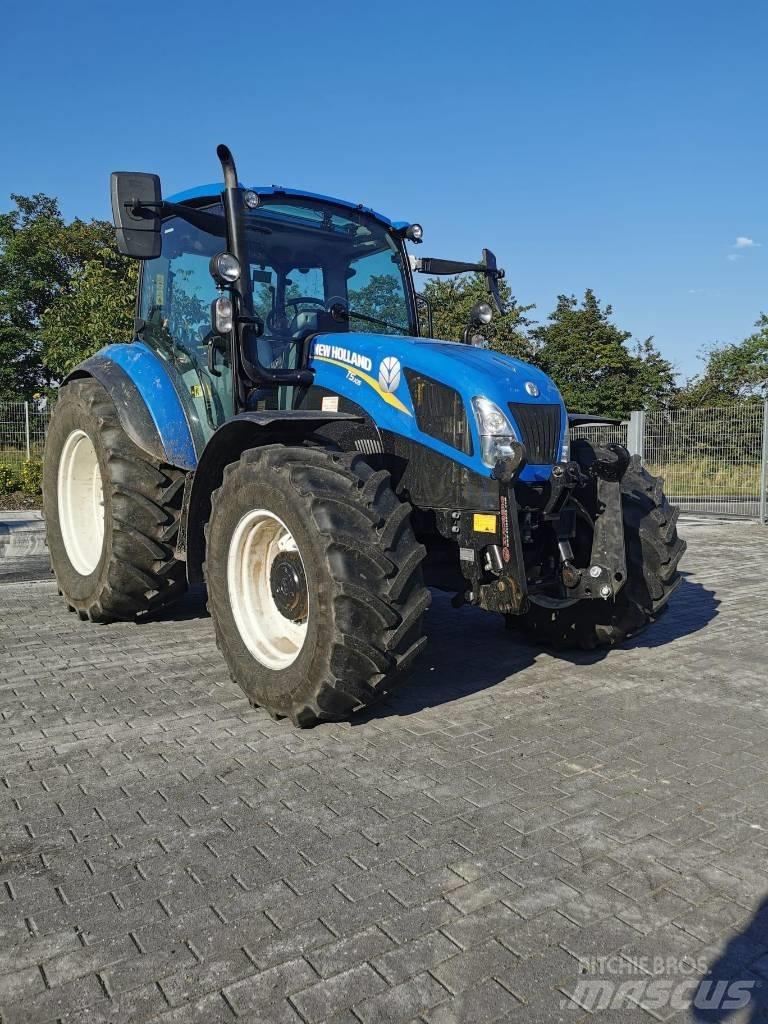 New Holland T5.105 트랙터