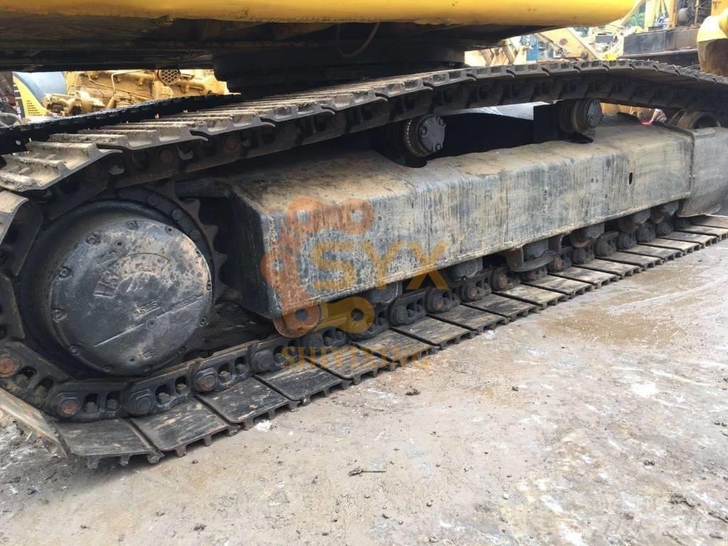 Komatsu PC 200 대형 굴삭기 29톤 이상