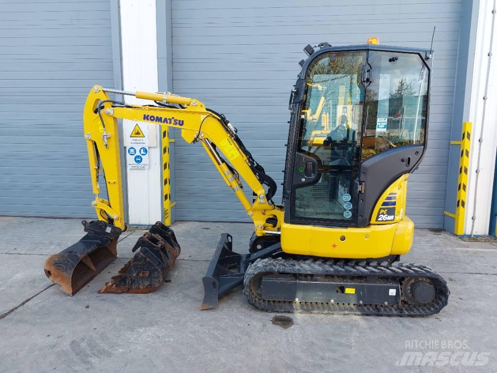 Komatsu PC26MR-5 소형 굴삭기 7톤 미만