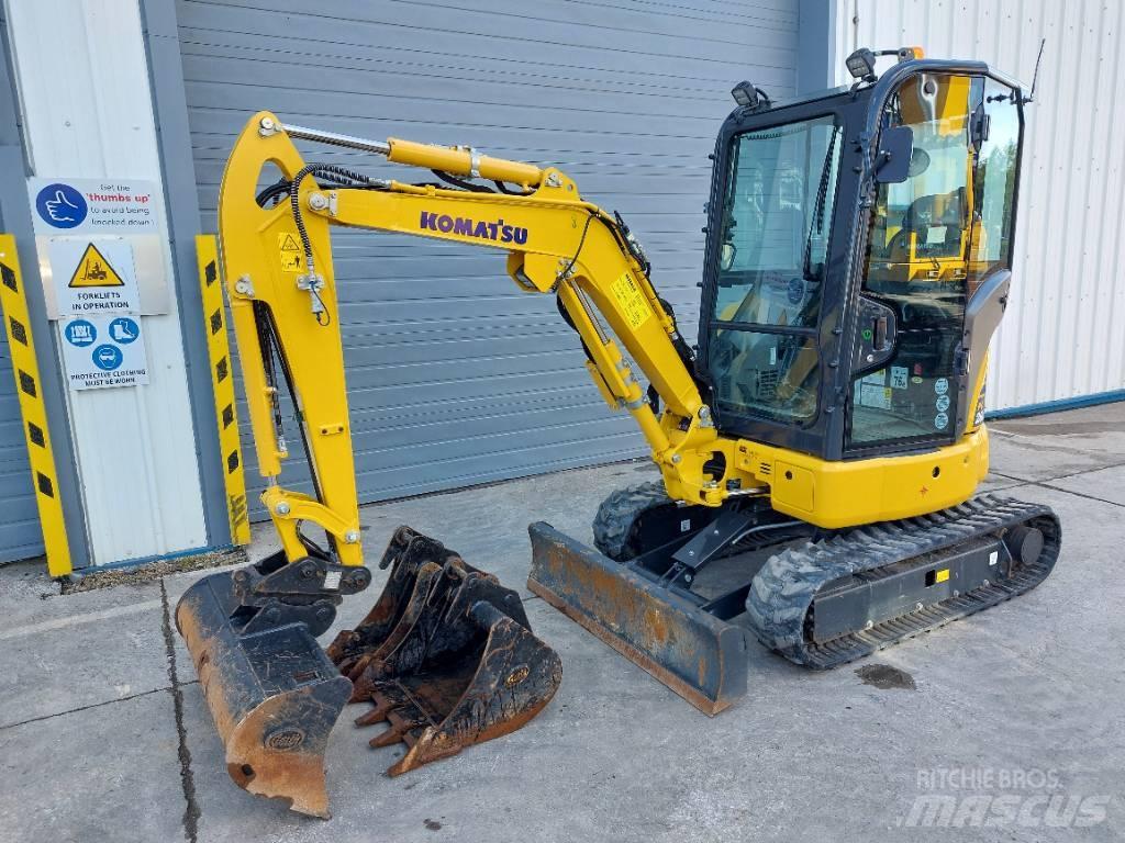 Komatsu PC26MR-5 소형 굴삭기 7톤 미만