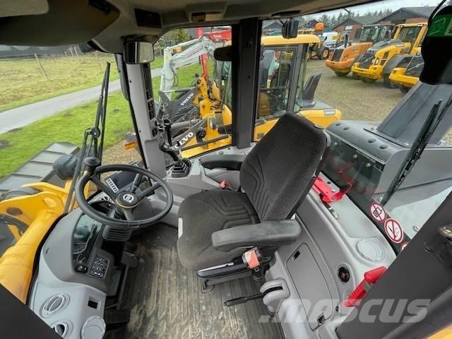 Volvo L45H  휠로우더