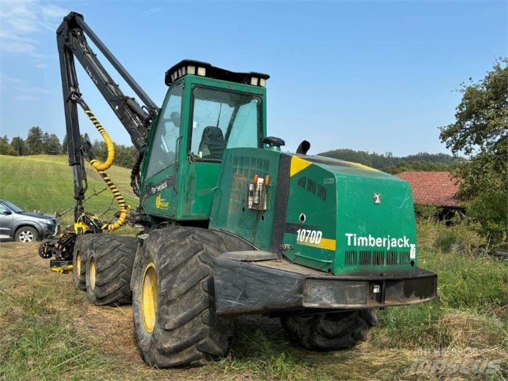 Timberjack 1070 D 원목 하베스터