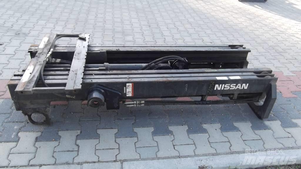 Nissan FB18 M-0472 마스트
