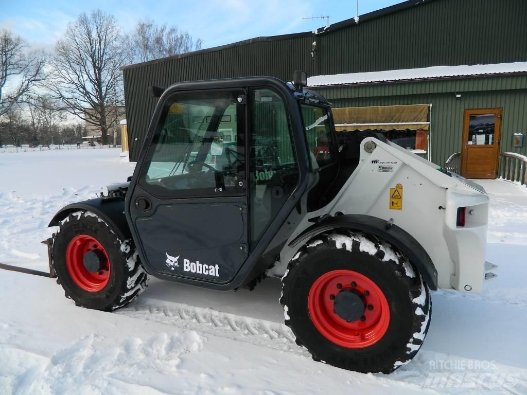 Bobcat T 2556 농업용 텔레 핸들러