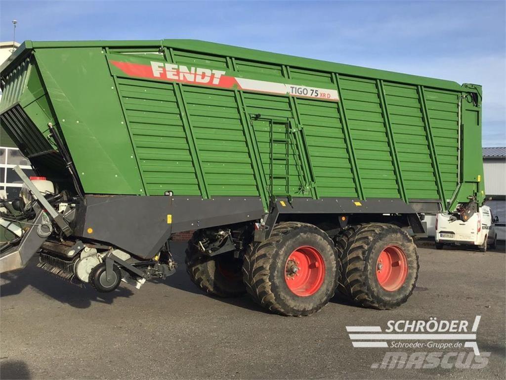 Fendt TIGO 75 XR 자동 적재 트레일러