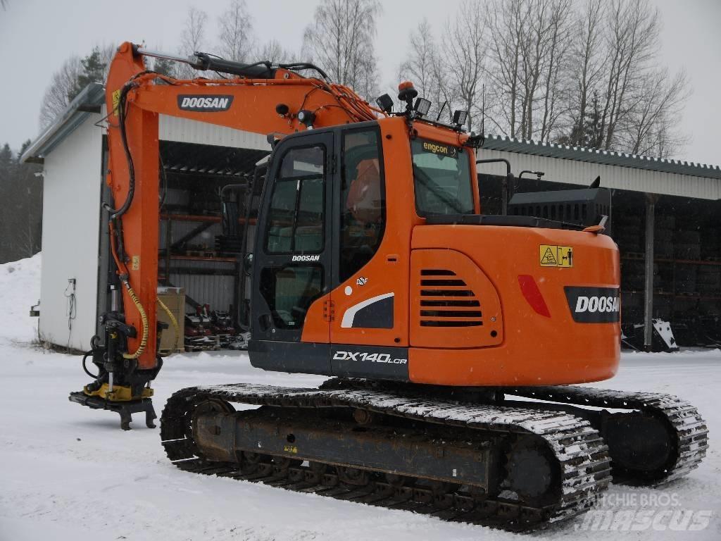 Doosan DX 140 LCR-5 대형 굴삭기 29톤 이상