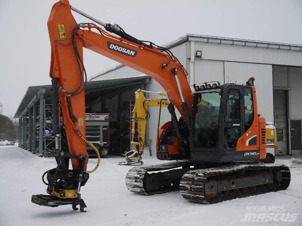 Doosan DX 140 LCR-5 대형 굴삭기 29톤 이상