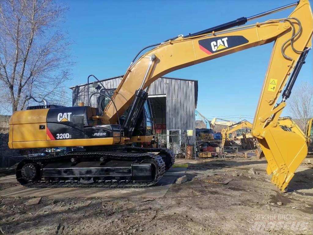 CAT 320D2 대형 굴삭기 29톤 이상