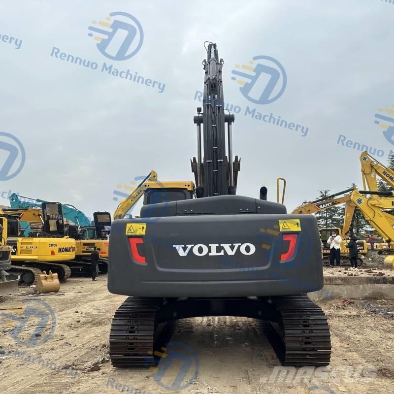 Volvo EC 240 D 대형 굴삭기 29톤 이상