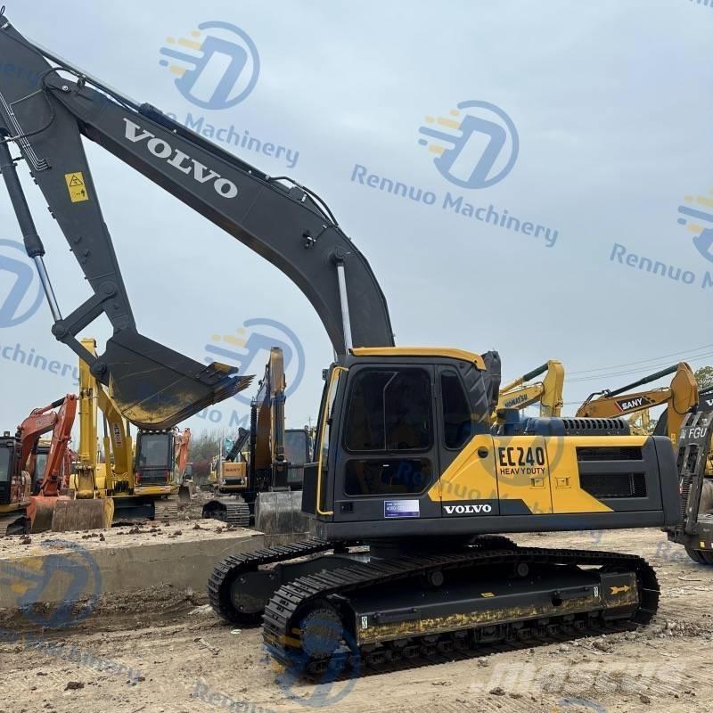 Volvo EC 240 D 대형 굴삭기 29톤 이상