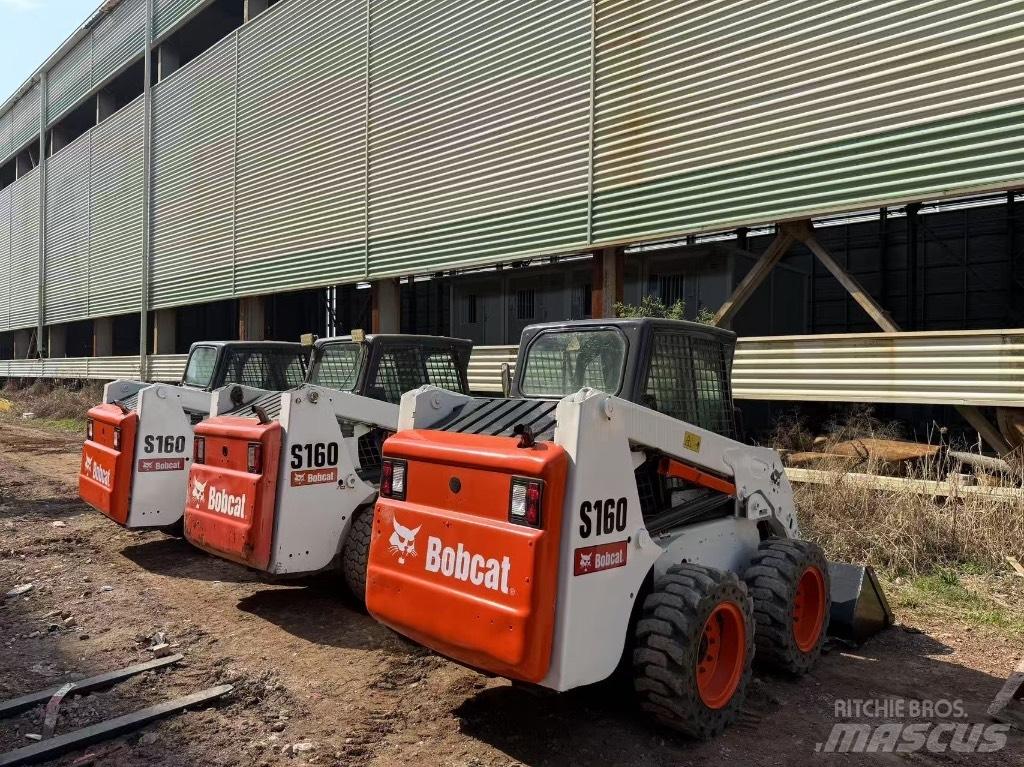 Bobcat S 160  스키드로더