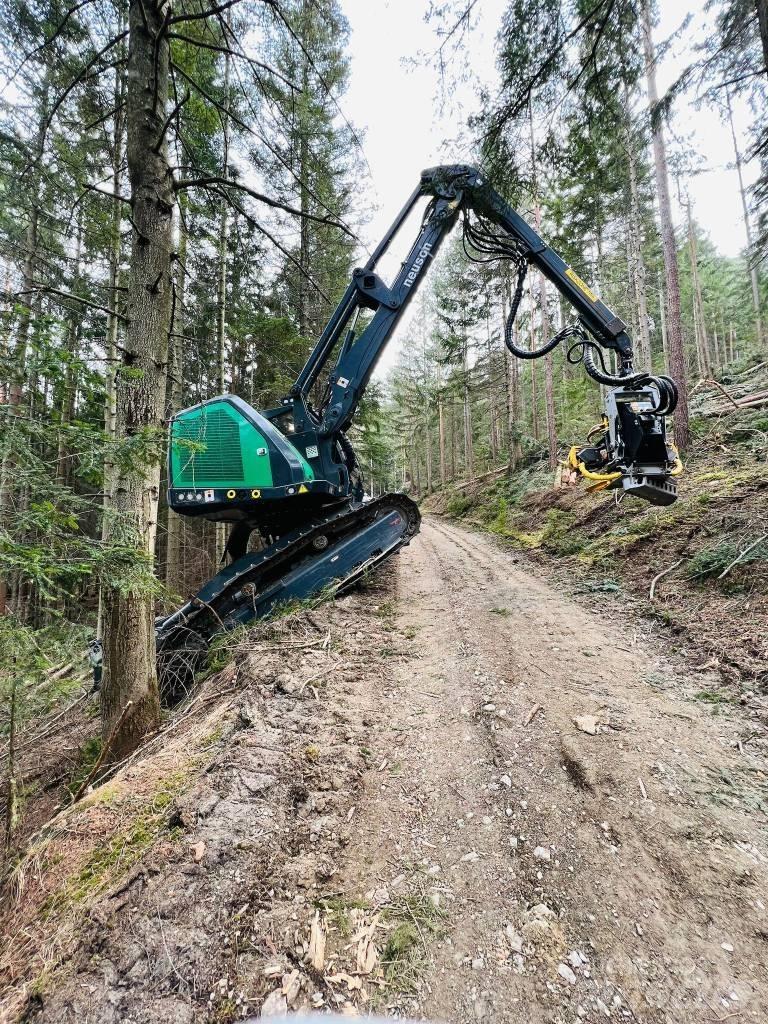 Neuson Forest 204HVT 원목 하베스터