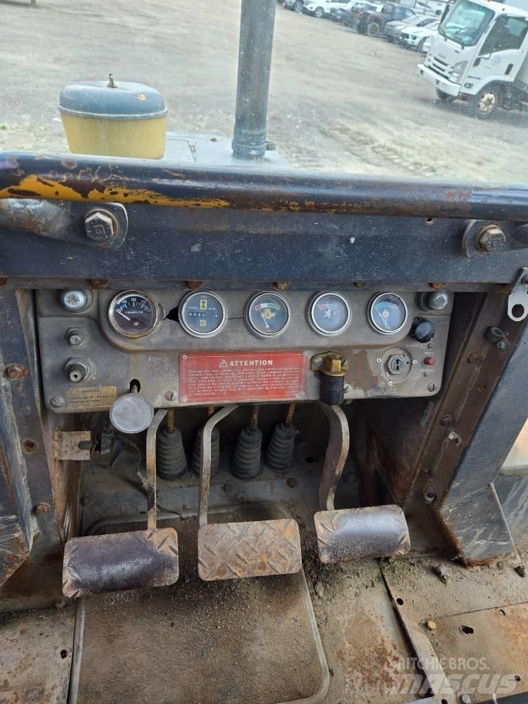 CAT D 3 B LGP 크롤러 도저