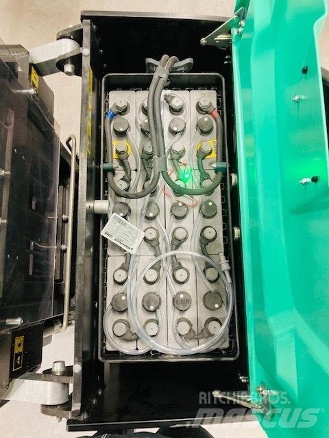 Mitsubishi SBP16N2iR 보행식 리치 지게차