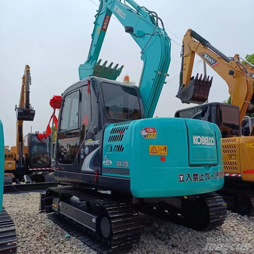 Kobelco SK 75 대형 굴삭기 29톤 이상