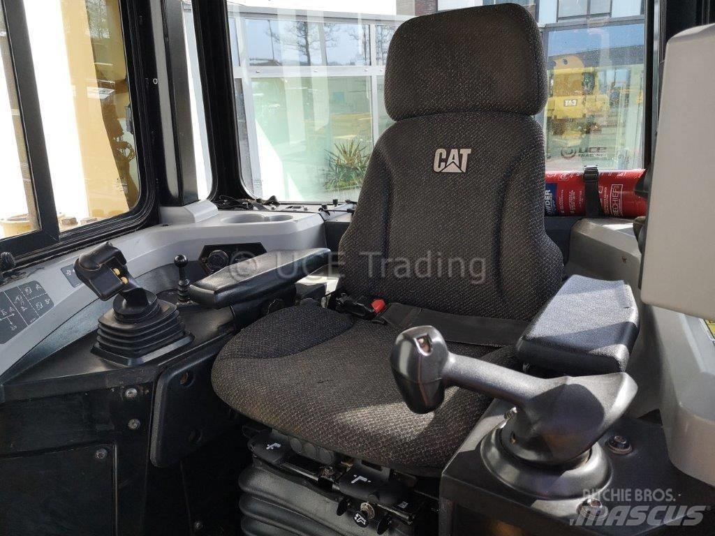 CAT D6T LGP 크롤러 도저