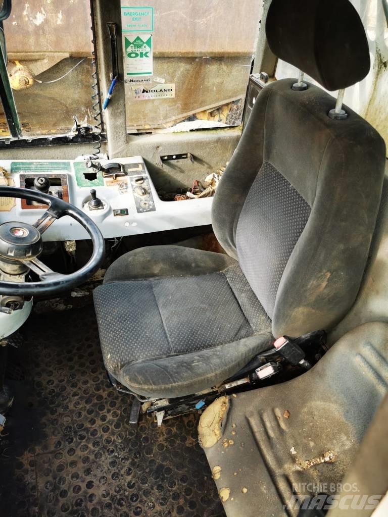 Terex TA 25 연결식 홀러