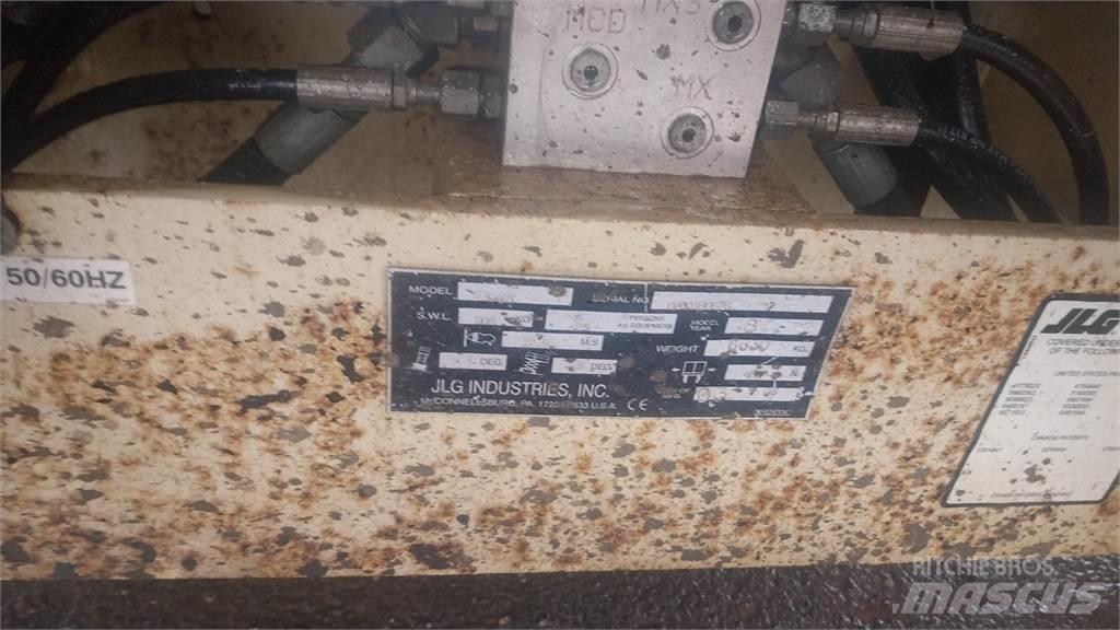 JLG 3394RT 가위형 리프트